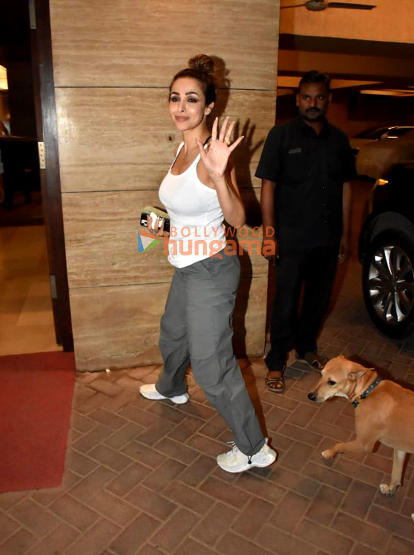Photos: Malaika Arora snapped in Bandra Photos: Malaika Arora snapped in Bandra