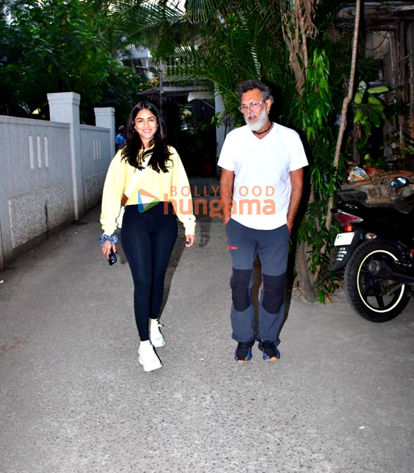 Photos: Mrunal Thakur and Rakeysh Omprakash Mehra spotted outside an office in Bandra