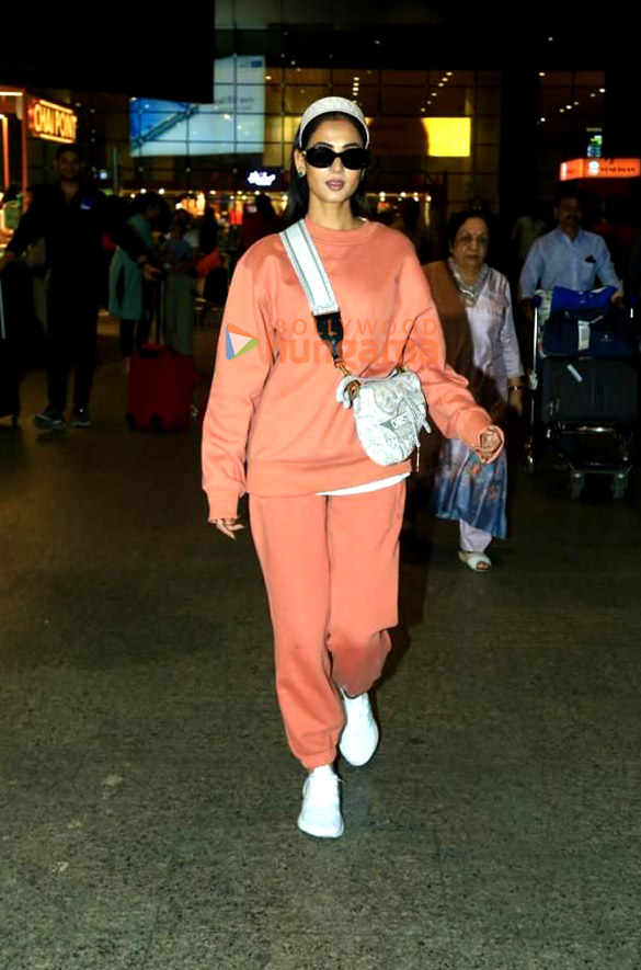 photos parineeti chopra tamannaah bhatia sonal chauhan and others snapped at the airport 2