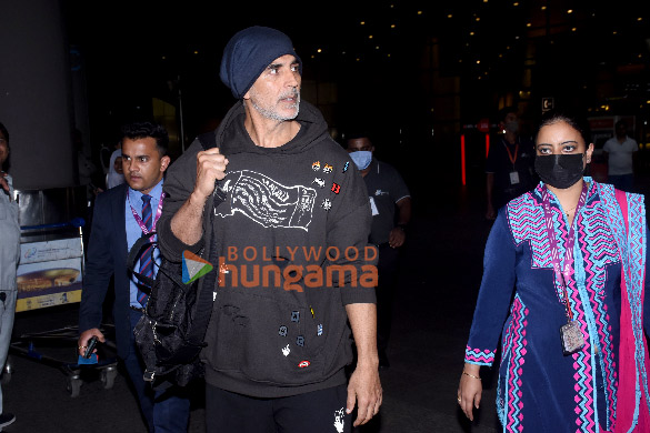 Photos: Priyanka Chopra Jonas, Akshay Kumar and Janhvi Kapoor snapped at the airport