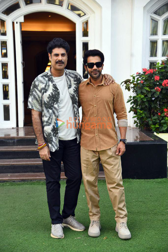 photos radhika apte rajkummar rao and sikandar kher snapped promoting their film monica o my darling 2