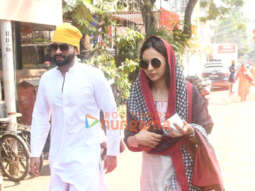 Photos: Rakul Preet Singh, Jackky Bhagnani, and Nimrat Kaur snapped at a Gurdwara