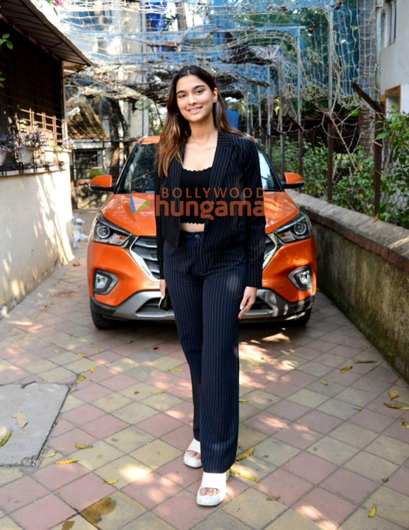 photos saiee manjrekar snapped during kuch khatta ho jaay promotions 4