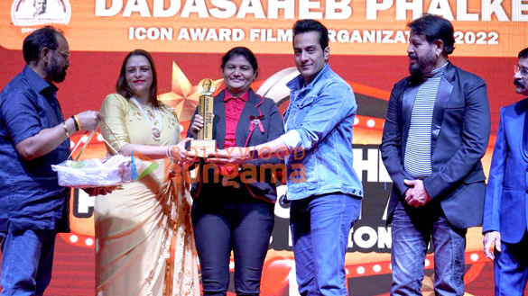 photos sudhanshu pandey and others snapped at the dadasaheb phalke icon awards 2022 1