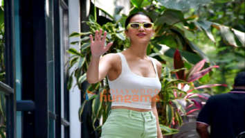 Photos: Vaani Kapoor snapped outside at Maddock Films’ office in Santacruz