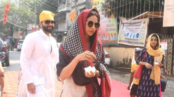 Rakul Preet Singh and Jackky Bhagnani seek blessings at Gurudwara