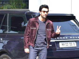 Ranbir Kapoor gets clicked outside his house as he returns from hospital