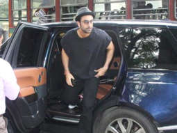 Ranbir Kapoor gets clicked outside hospital where Alia delivered her baby girl