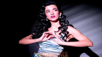 Celebrity Photos of Saba Azad