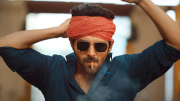 Shehzada (First Look) Kartik Aaryan, Kriti Sanon