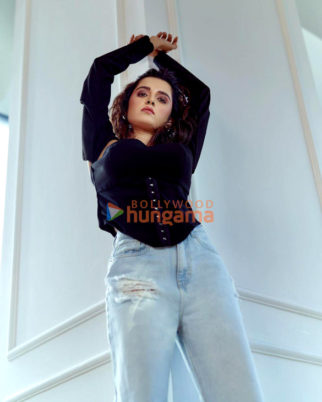 Celebrity Photos of Shirley Setia