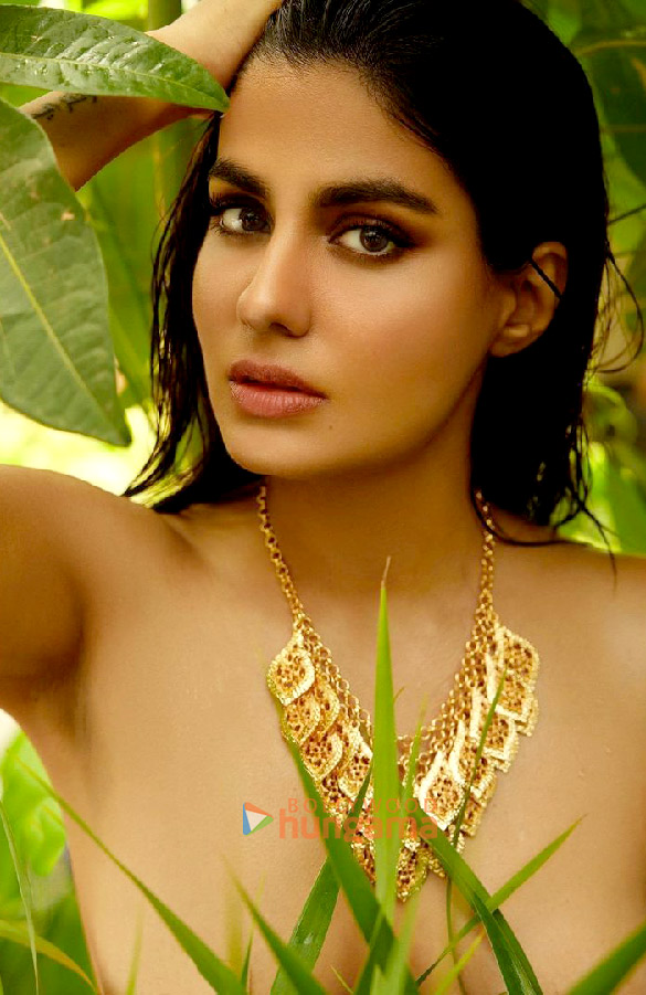 shreya dhanwanthary 22