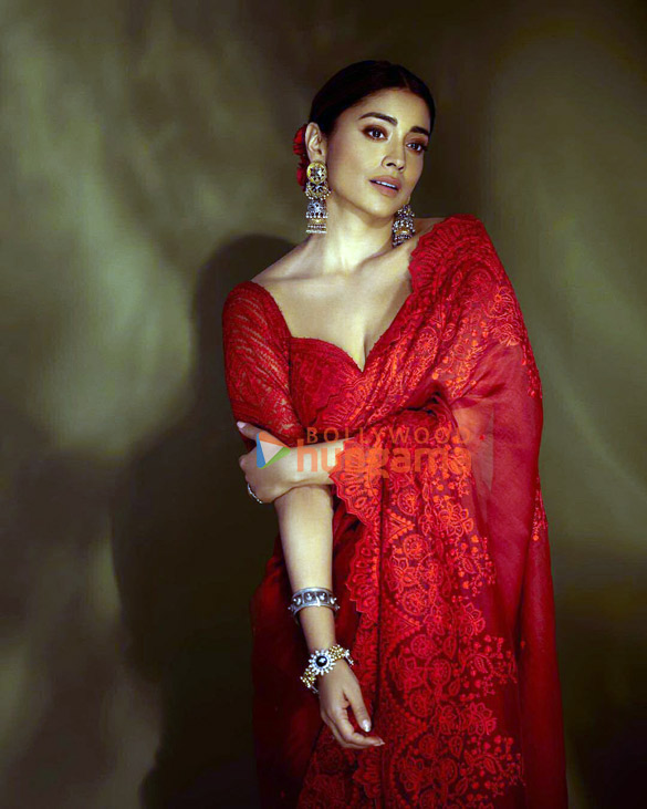 shriya saran 3 10