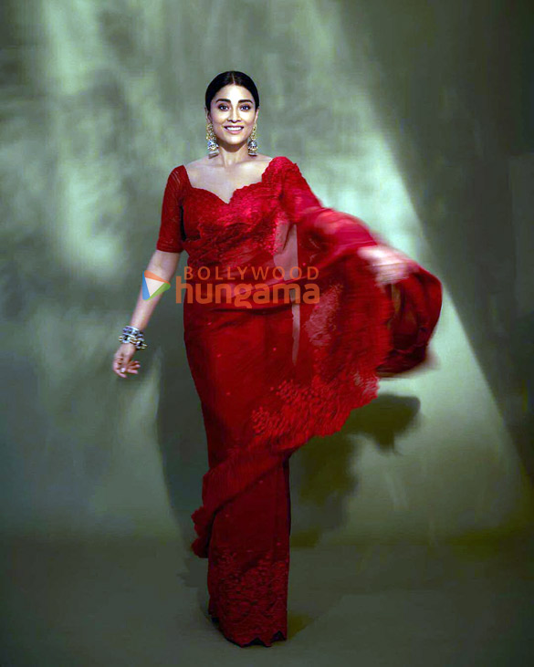 shriya saran 3 12