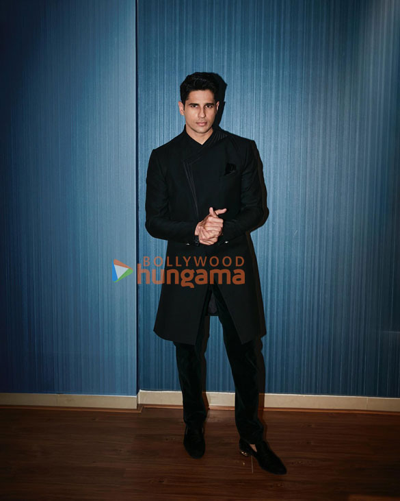 sidharth malhotra 1 21