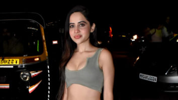 Uorfi Javed flashes her cute smile for paps