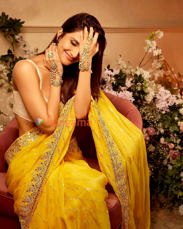 vaani kapoor 1 129