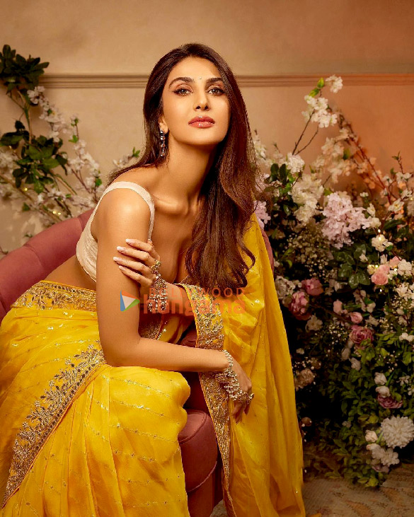vaani kapoor 2 132