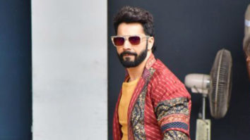 Varun Dhawan & Kriti Sanon look super stylish as they pose for paps amid ‘Bhediya’ promotions