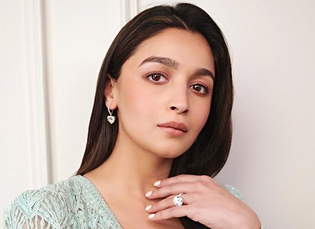 Alia Bhatt shines as bright as her solitaire ring in her latest Instagram post : Bollywood News