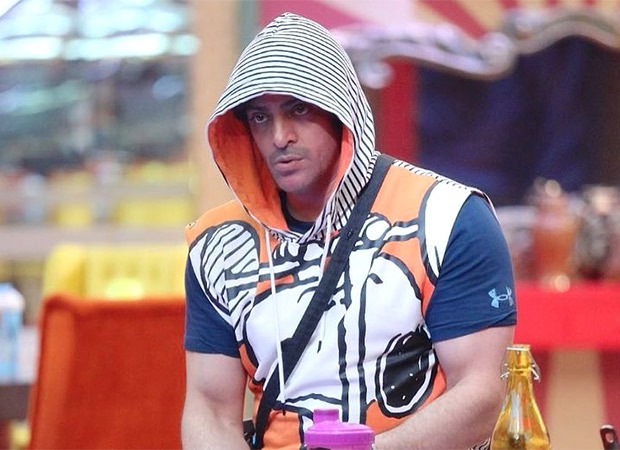 Bigg Boss 16: "Vikkas Manaktala is a warrior," says his wife Guunjan Walia; slams Archana Gautam 