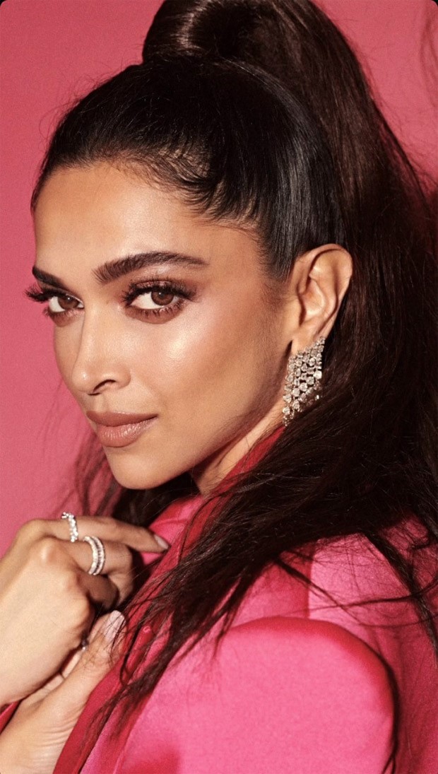 Deepika Padukone won our hearts at the Current Laga Re song launch event in a pink pantsuit that cost Rs. 1.12 lakh