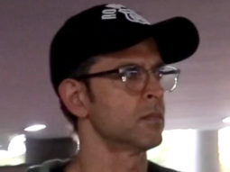 Hrithik Roshan gets clicked by paps at the airport