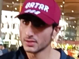 Ibrahim Ali Khan smiles for paps as he gets clicked at the airport