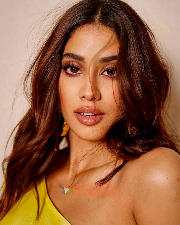 janhvi kapoor 1 196