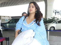 Janhvi Kapoor gets snapped at the airport holding a pillow