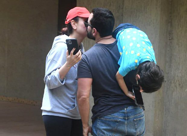 Kareena Kapoor Khan and Saif Ali Khan share a sweet kiss but Taimur Ali Khan steals the show : Bollywood News