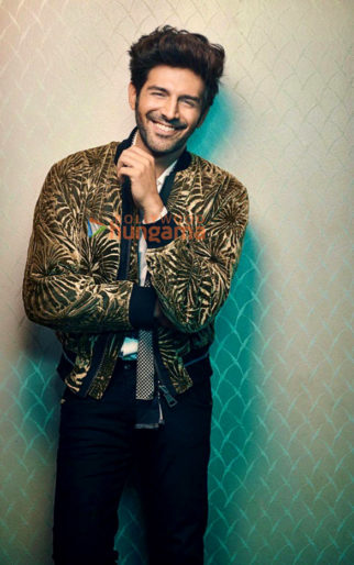 Celeb Photos Of Kartik Aaryan
