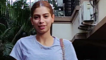 Khushi Kapoor smiles for paps as she gets clicked in the city
