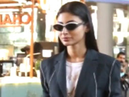 Mouni Roy poses for paps sporting all black outfit