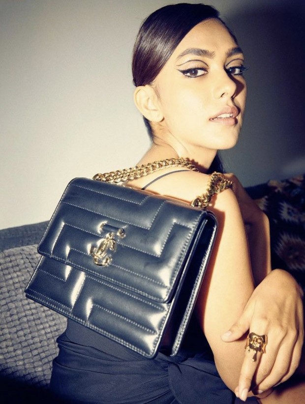 Mrunal Thakur mesmerises in a seductive black dress, but we are swooning over her Rs.1.49 Lakh Jimmy Choo bag more