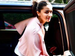 Paps capture a glimpse of Alia Bhatt with her sister Shaheen Bhatt