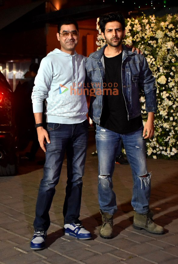 photos aayush sharma hosts salman khans birthday bash at his residence 17