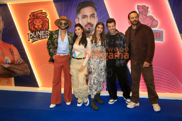 photos cast of cirkus snapped promoting their film at the pro kabaddi league 1