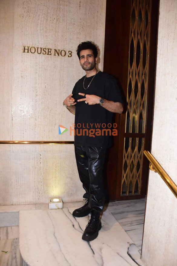 photos celebs attend manish malhotras birthday bash 2
