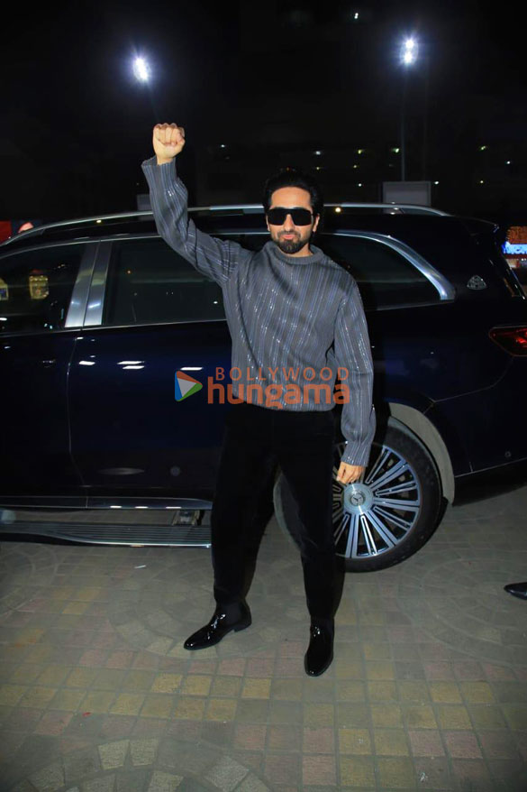 Photos: Celebs grace the premiere of An Action Hero at PVR City Mall Photos: Celebs grace the premiere of An Action Hero at PVR City Mall