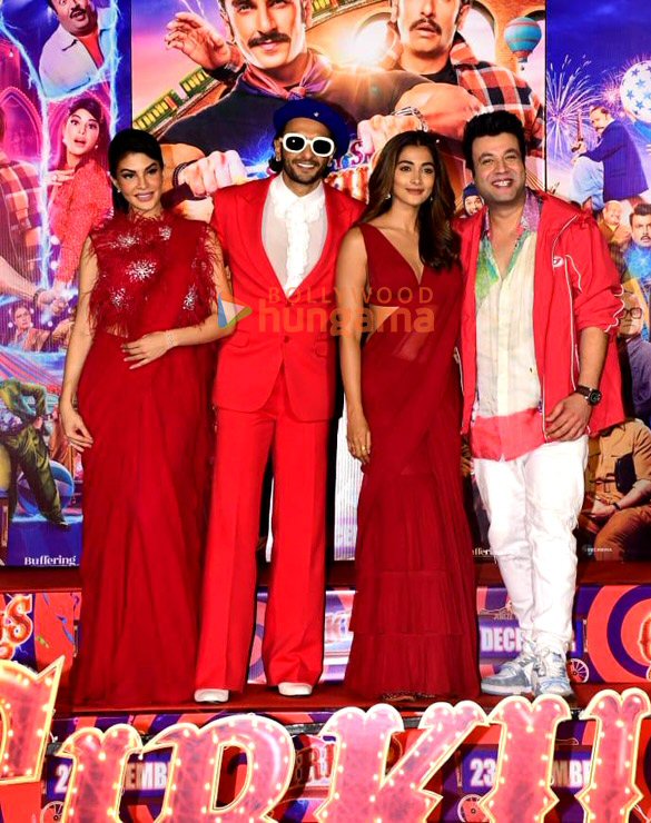 photos celebs grace the trailer launch of the film cirkus 2 3