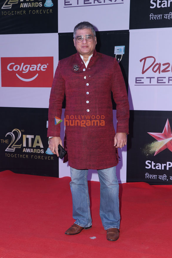 photos celebs snapped attending the red carpet of the 22nd ita awards in mumbai 008 10