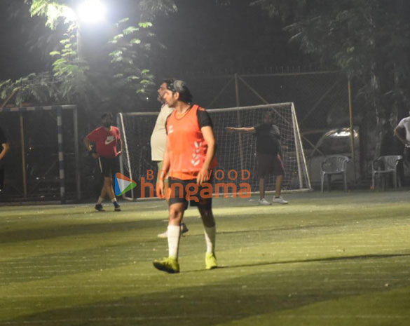 photos kartik aaryan snapped at a football ground 5