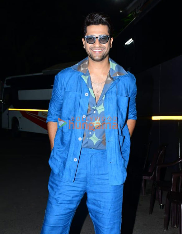photos kiara advani and vicky kaushal snapped promoting govinda naam mera on the sets of the kapil sharma show 3