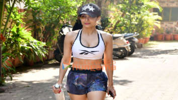 Photos: Malaika Arora snapped outside Diva Yoga in Bandra