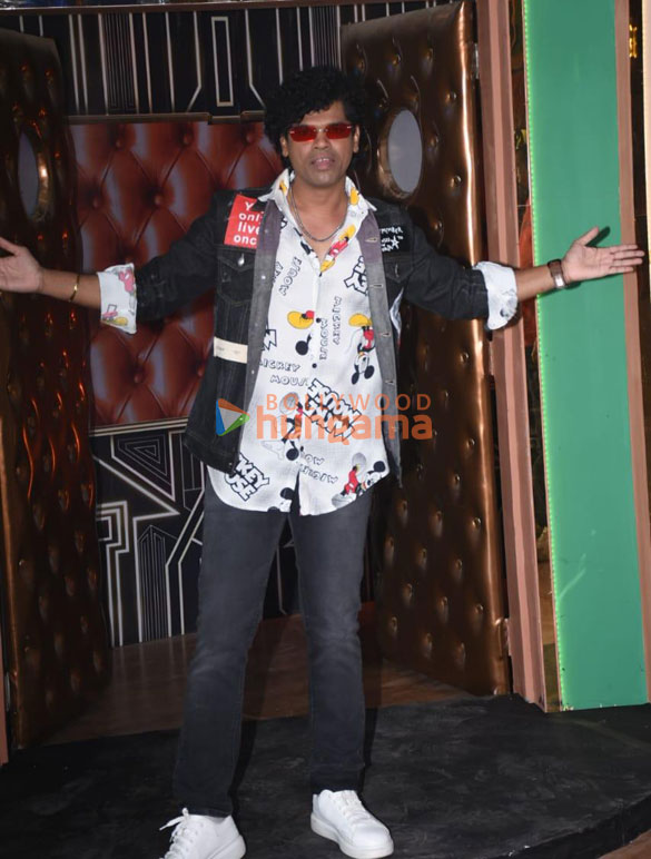 photos ranveer singh rohit shetty pooja hegde jacqueline fernandez and others snapped at cirkus promotion