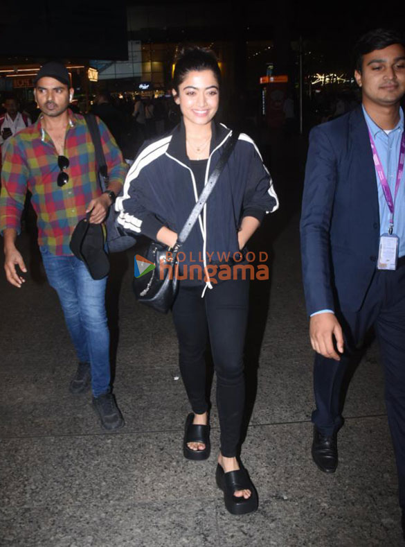 photos rashmika mandanna snapped at the airport 2 3