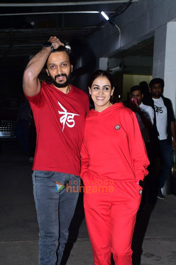 photos riteish deshmukh and genelia dsouza snapped at ved screening 0000 2
