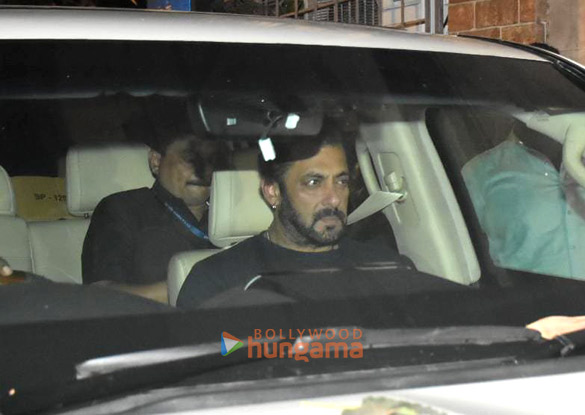 Photos: Salman Khan snapped outside a dubbing studio in Bandra