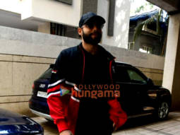 Photos: Siddhant Chaturvedi snapped in Juhu